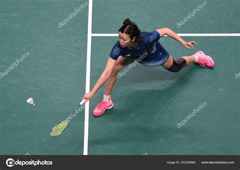 Xuerui China Returns Shot Lee Yeon South Korea Second Match Stock