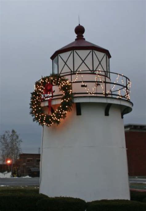 Pin by Judy Mundt on Lighthouses | Beautiful lighthouse, Lighthouse ...