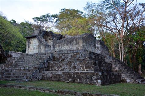 El Sitio Arqueol Gico De La Civilizaci N Maya Precolombina En Tikal