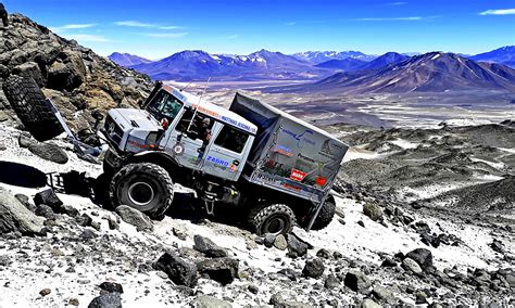 Unimog Riding Hig H Henweltrekord Designers Digest