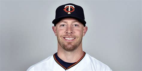 Chris Gimenez wins Twins' backup catcher job