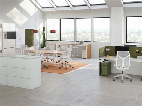 What Is Modern Office Furniture And Why Choose It For Your Workspace