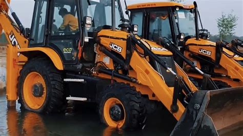 Amazing Two Jcb Backhoe Machine Washing In River Jcb Operator