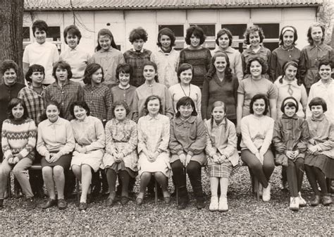 Photo de classe 4ème ou 3ème de 1965 College De La Malmaison Copains