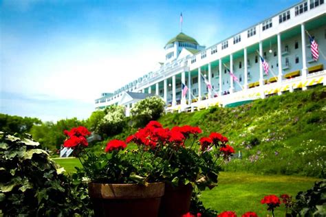 Gardens Galore at Michigan’s Grand Hotel | Garden Destinations Magazine