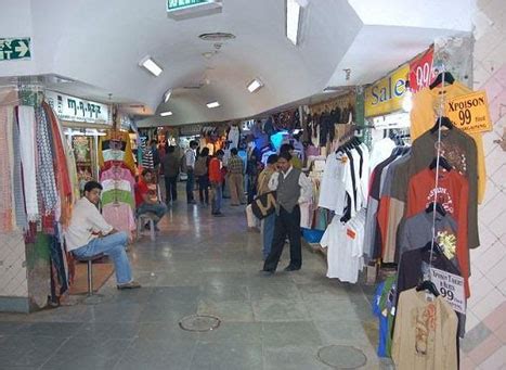 Palika Bazaar Shopping Market, Delhi - Popular Shopping Site in New Delhi