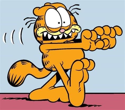 60 Iconic Cartoon Characters With Big Eyes | Garfield cartoon, Garfield ...