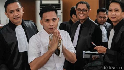 Bharada Eliezer Divonis 1 5 Tahun Penjara RCMNEWS