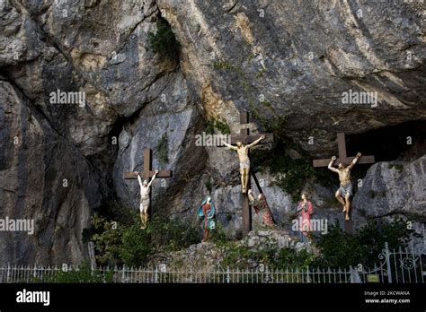 Plan D Aups Sainte Baume Francia 22 Luglio 2021 Le Tre Croci Del