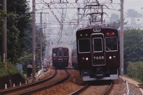 サロンカー西海の鉄道写真album 【マルーンの疾風】 阪急電鉄神戸線／芦屋川－夙川 199206