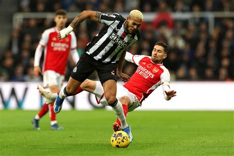 Another David Raya Mistake Costs Arsenal Their Unbeaten Run Just