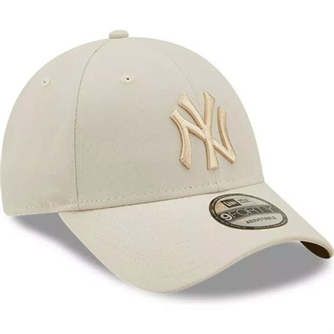 New Era Curved Brim 9forty Tonal Repreve New York Yankees Mlb Beige