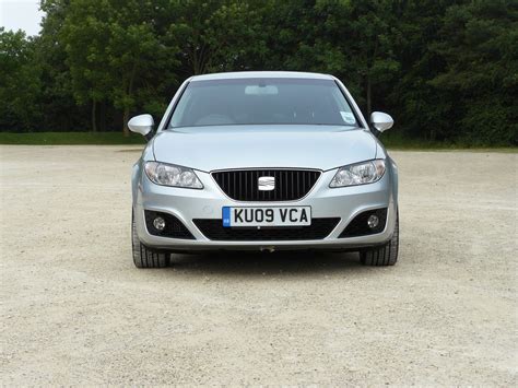 Used Seat Exeo Saloon Review Parkers