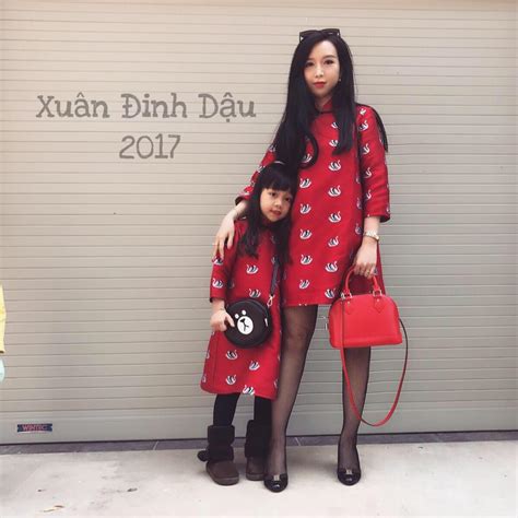 Nhan sắc hot girl 9x đi với con gái bị dân mạng tưởng nhầm chị em