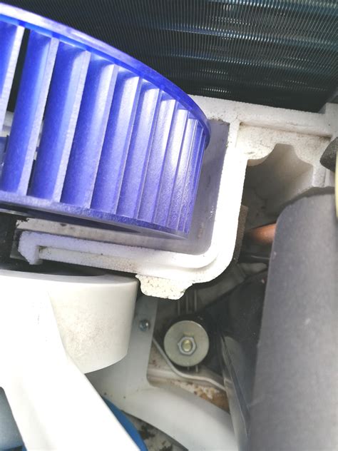 how to clean ac window unit 3
