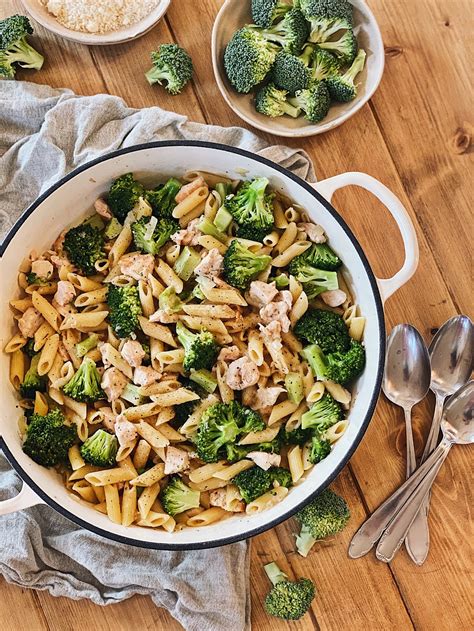 One Pot Pasta Cremige Parmesan H Hnchen Brokkoli Pasta