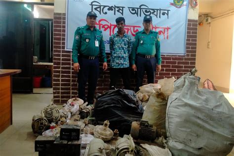 চট্টগ্রামের ইপিজেডে কারখানার গ্রিল কেটে চুরি গ্রেপ্তার ১