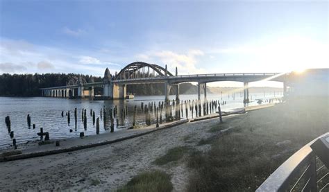 The Siuslaw River Bridge, Florence, Oregon : Bridges