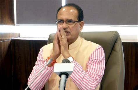 Mp Cabinet Expansion Cm Shivraj Singh Chouhan Knocking At Every Door