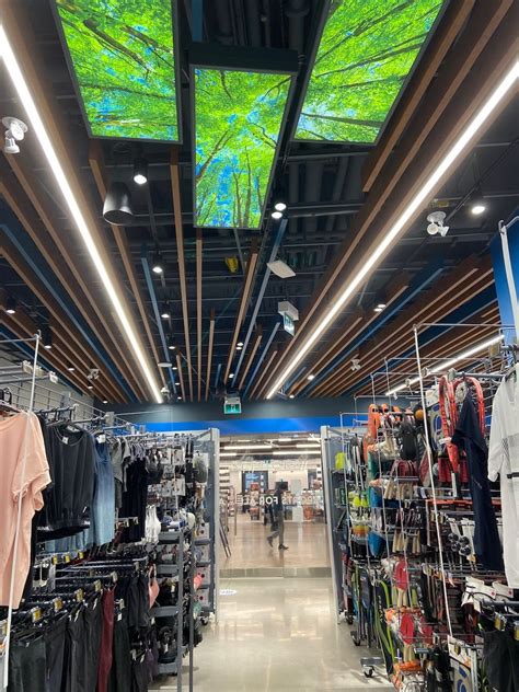 Decathlon Opens 1st ‘City’ Concept Store at Toronto’s Union Station ...