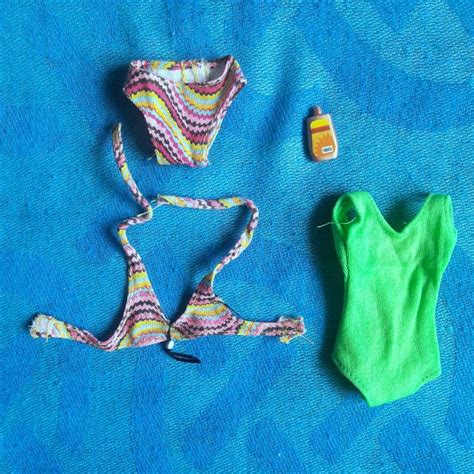 Barbie Schwimmkleider Badekleid Und Bikini Mit Sonnencreme Gebraucht In Z Rich F R Chf Mit