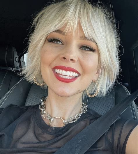 44 Stylish And Timeless Blonde Bob Ideas Styleoholic