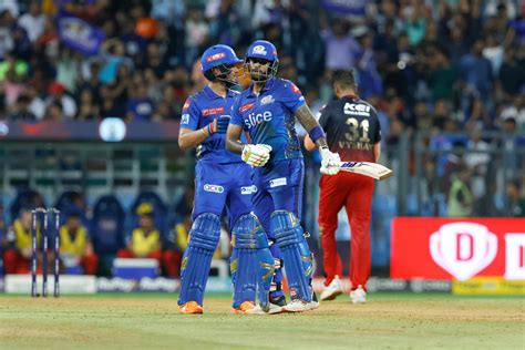 Lsg Vs Mi Eliminator Live Score Ipl 2023 Upbeat Lucknow Face Lucky