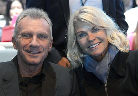joe montana wife 9