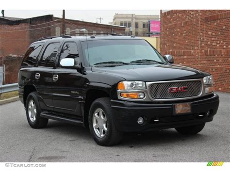 Onyx Black Gmc Yukon Denali Awd Exterior Photo