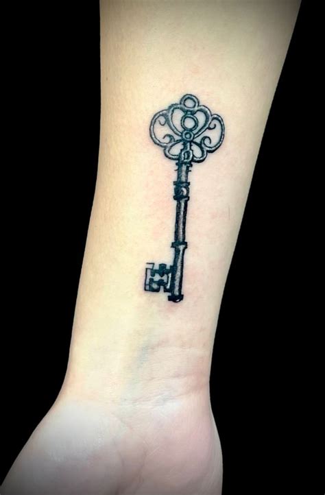 Key Tattoo by Matt McDaniel | Key tattoo, Key tattoos, Tattoos