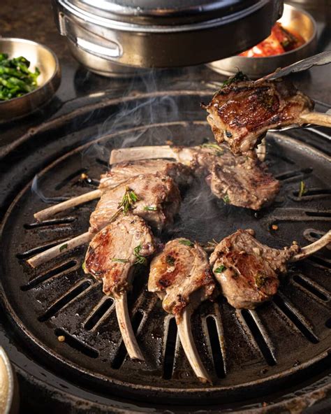 13 Best Korean BBQ Restaurants in NYC + What To Order (2024)