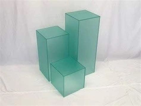 12 Matte Finish Green Acrylic Column Acrylic Display Manufacturing