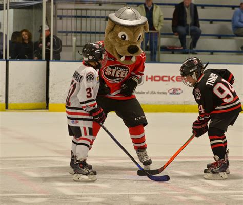 Chicago Steel Hockey: Scenes From The Steel Game