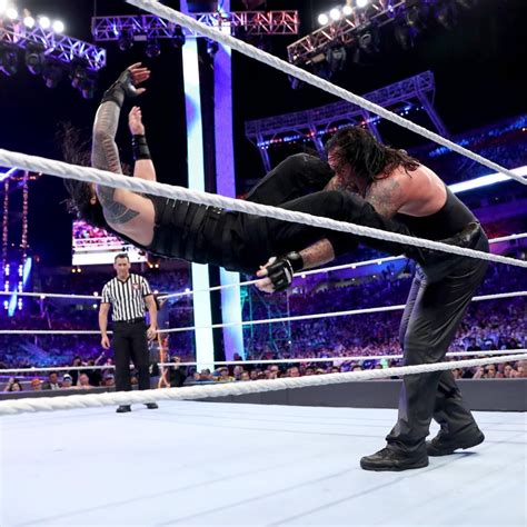 Roman Reigns Vs The Undertaker Undertaker Wwe Roman Reigns