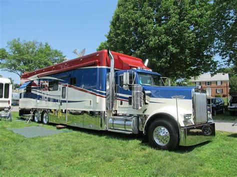 Kw Conventional Motorhome Big Trucks Big Rig Trucks Peterbilt Trucks