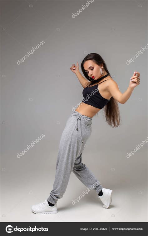 Hip Hop Dance Poses