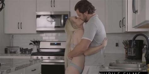 Lilly Bell Hot Tub Masturbation Tnaflix