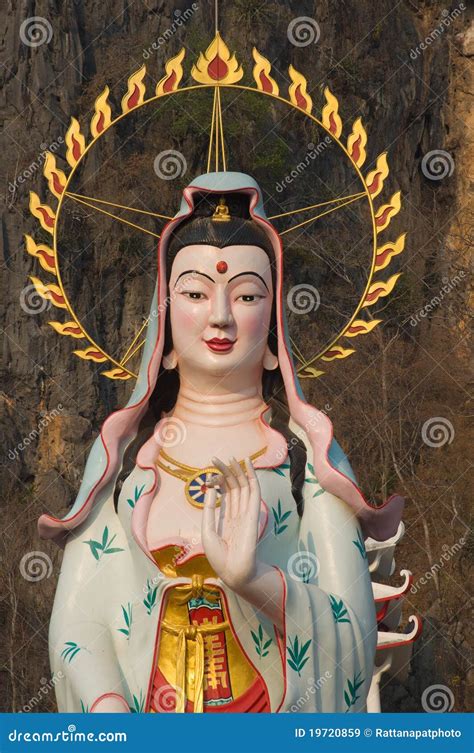 Quan Yin Statue Chinese Goddess