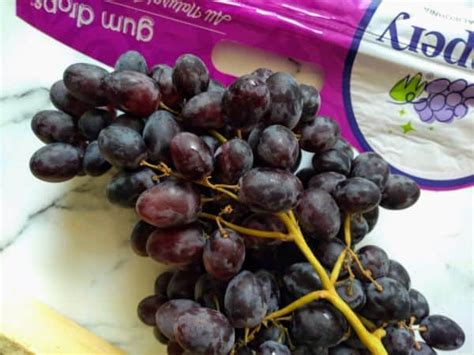 Gum Drops Grapes - Eat Like No One Else