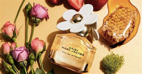 Nước Hoa Nữ Marc Jacobs Daisy Eau So Intense