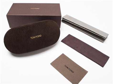 Очки Tom Ford цвет Черный купить по цене 2590 рублей в интернет ...