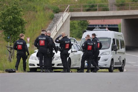 Bild zu Reichsbürger Treffen Zwei Festnahmen in Thüringen Bild 1