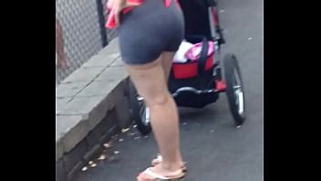 Burbuja De Milf En Pantalones Cortos De Spandex Xvideos