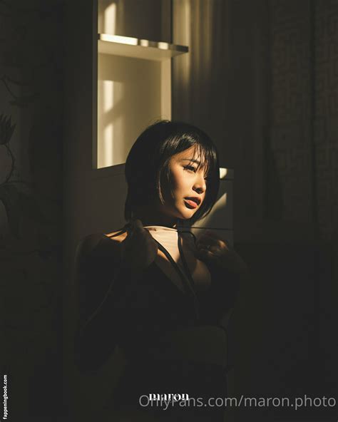 Maron Photo Nude OnlyFans Leaks Fappening FappeningBook