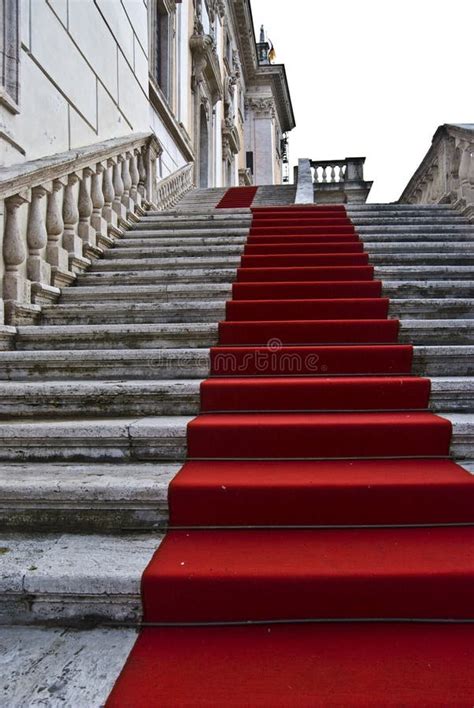 Tapis Rouge Photo Stock Image Du Rouge Luxe Matériau 8270670