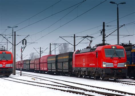 Немецкая железная дорога перестала бесплатно доставлять гумпомощь в ...