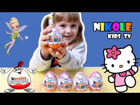 Открываем шоколадные яйца киндер сюрприз с кошечкой Хелло Китти Kinder ...