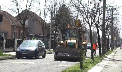 U toku asfaltiranje ulice Milutina Bojića Podrinske