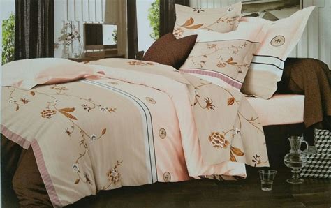 Multicolored Double Bed Comforter Set, Rs 1400 /piece Comfort Touch ...