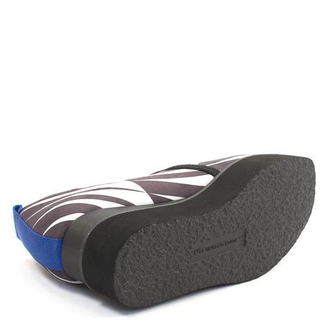 United Nude Fold Stella Lo Damen Slipper Schwarz Grau Bei Mbaetz